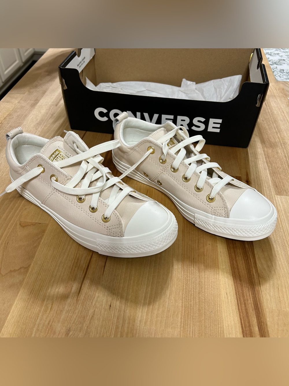 Women’s Converse Chuck Taylor All Star Madison Ox Light Dune/Egret/Gold Shoes - Picture 3 of 7